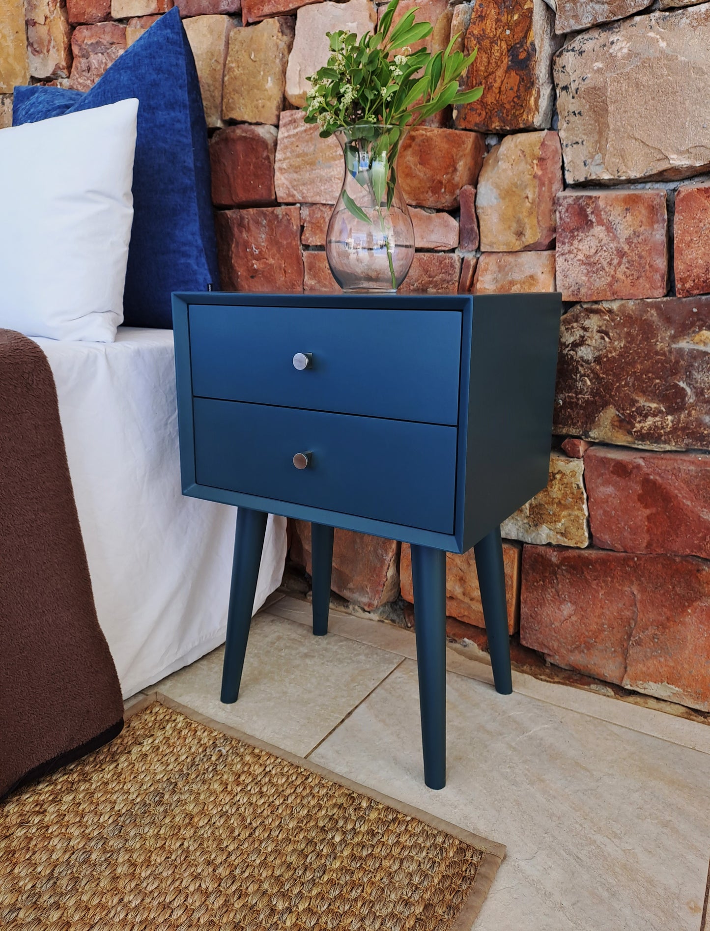 Jungle Green Retro Pedestal