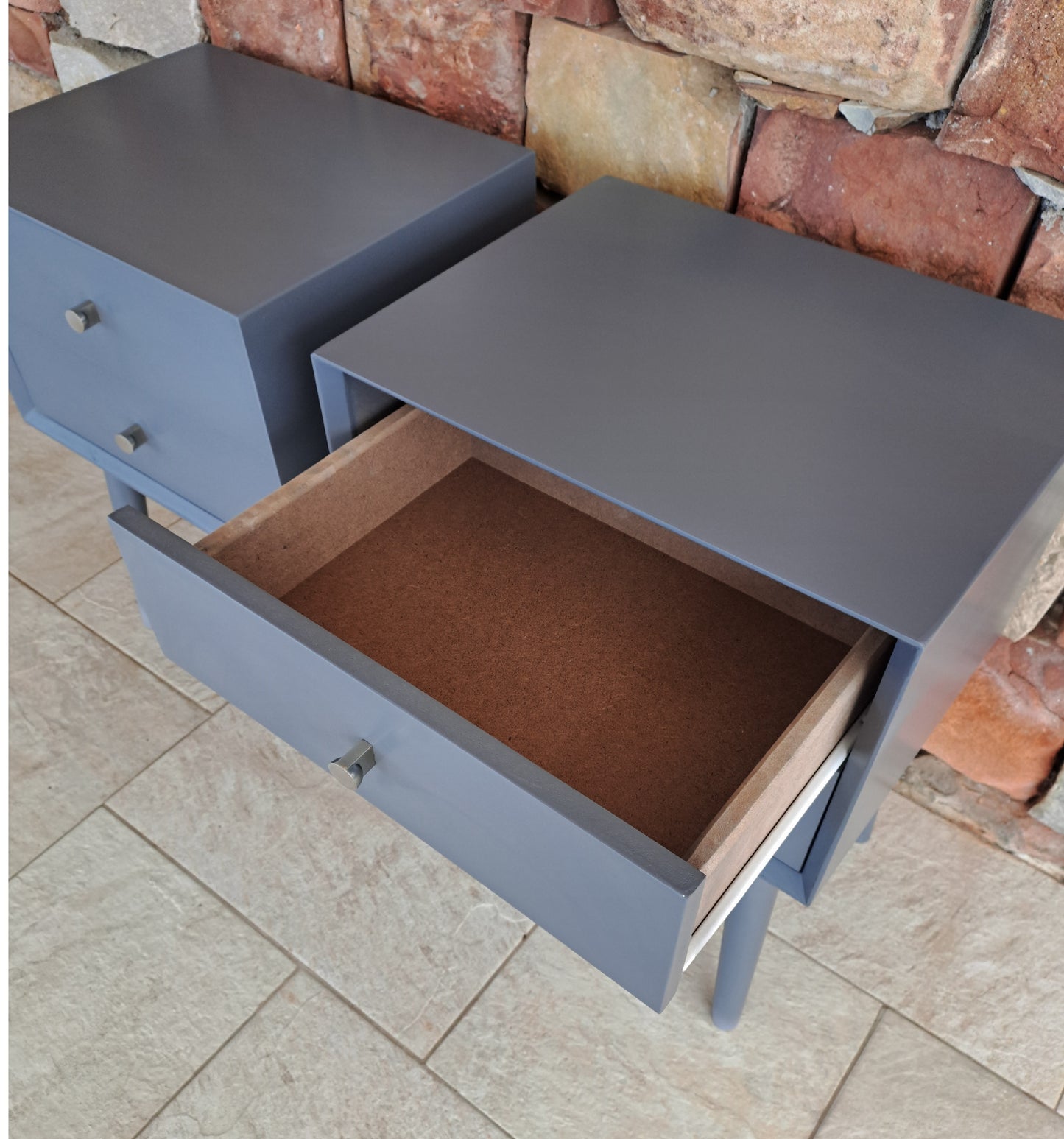 Grey Retro Pedestal