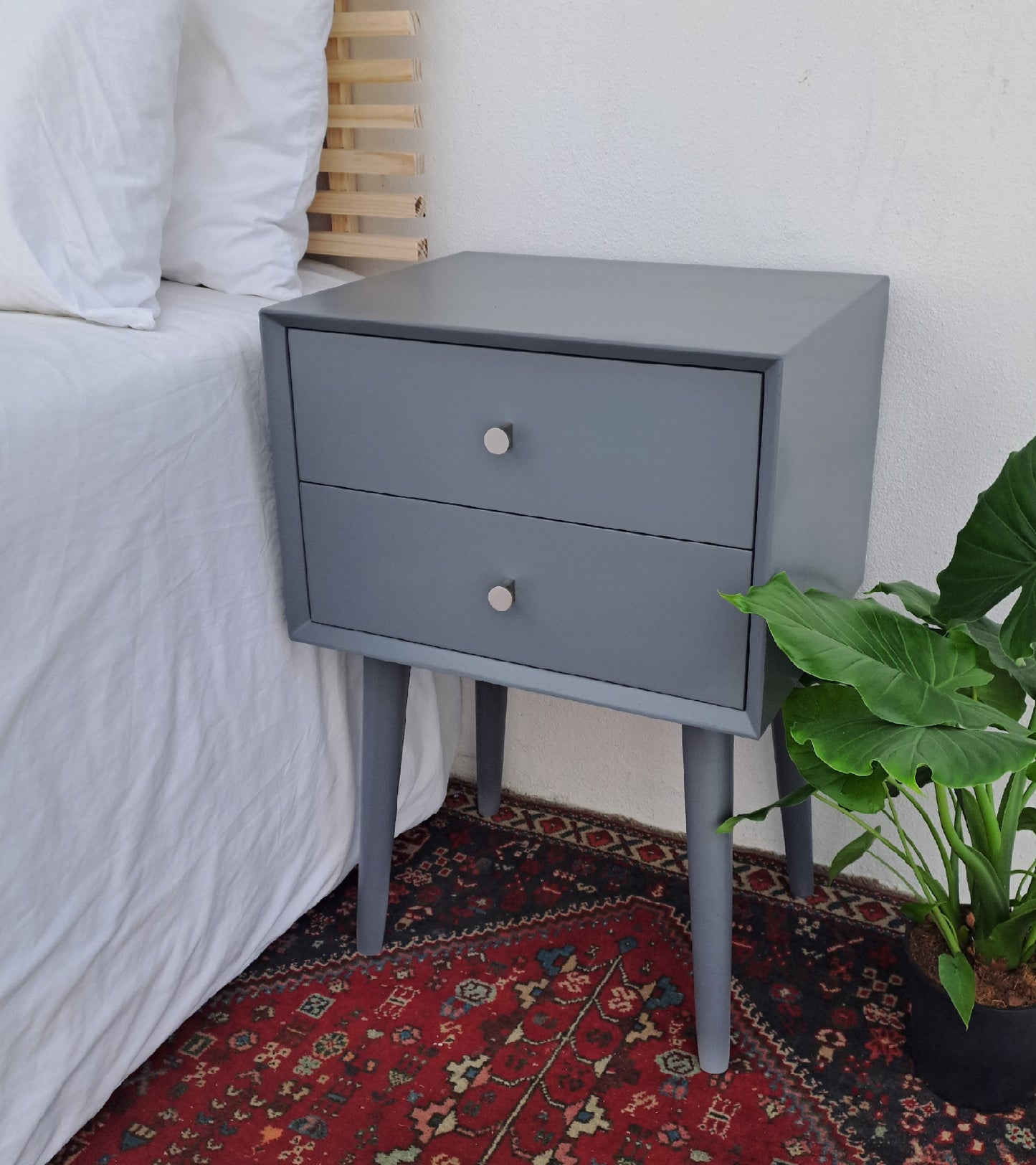 Grey Retro Pedestal