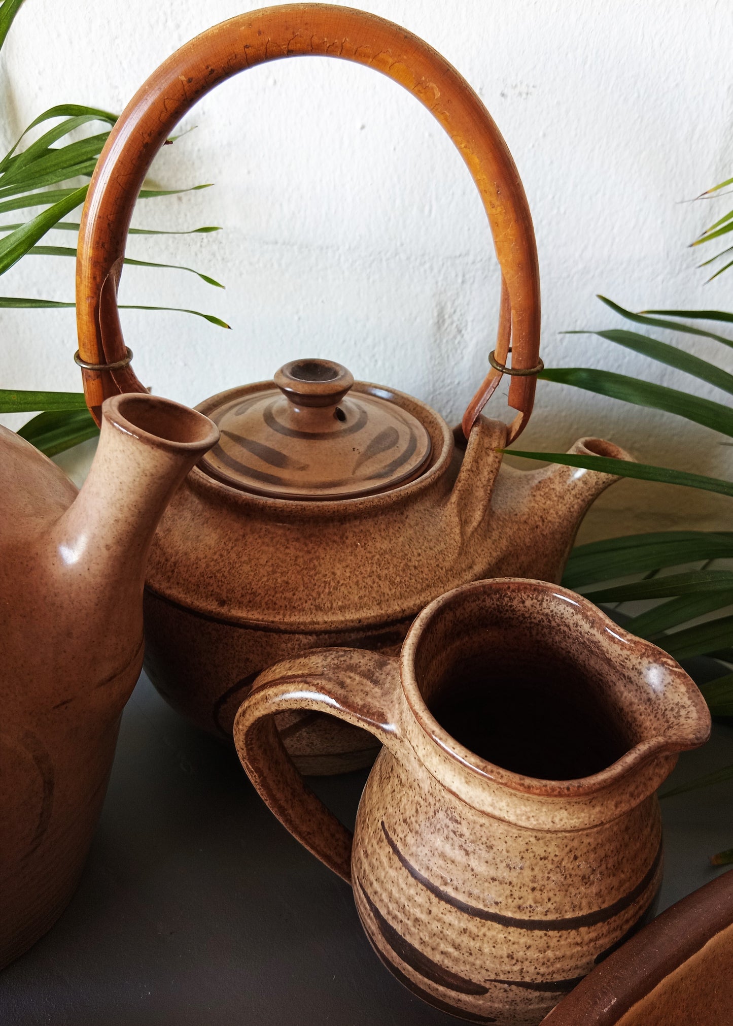 Vintage Earthen Ceramic Crockery Set