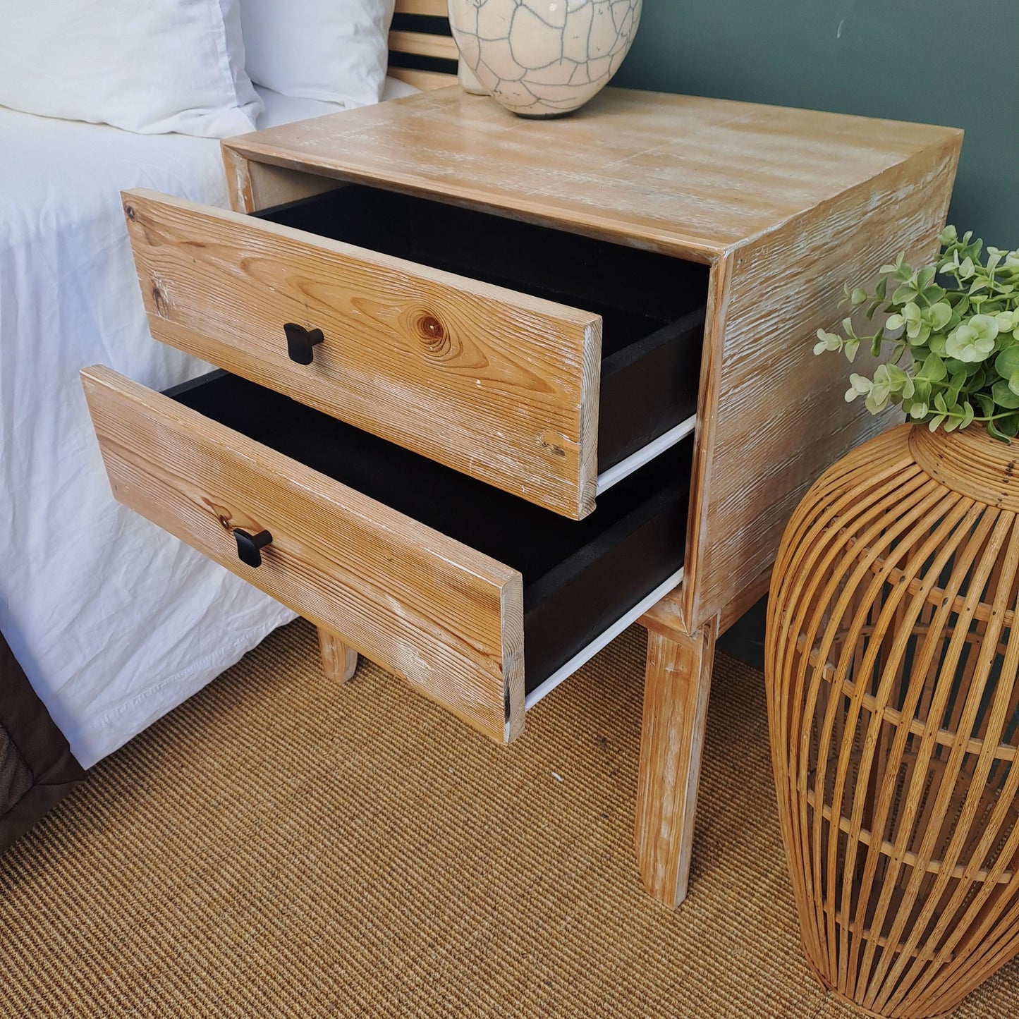 Natural Finish Modena Pedestals