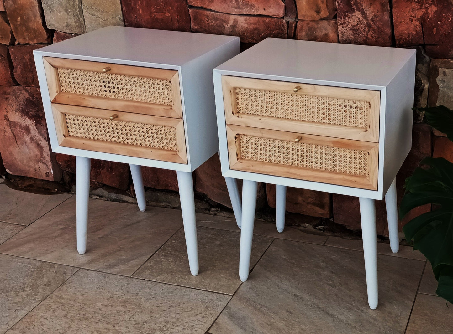 White Rattan Retro Pedestal