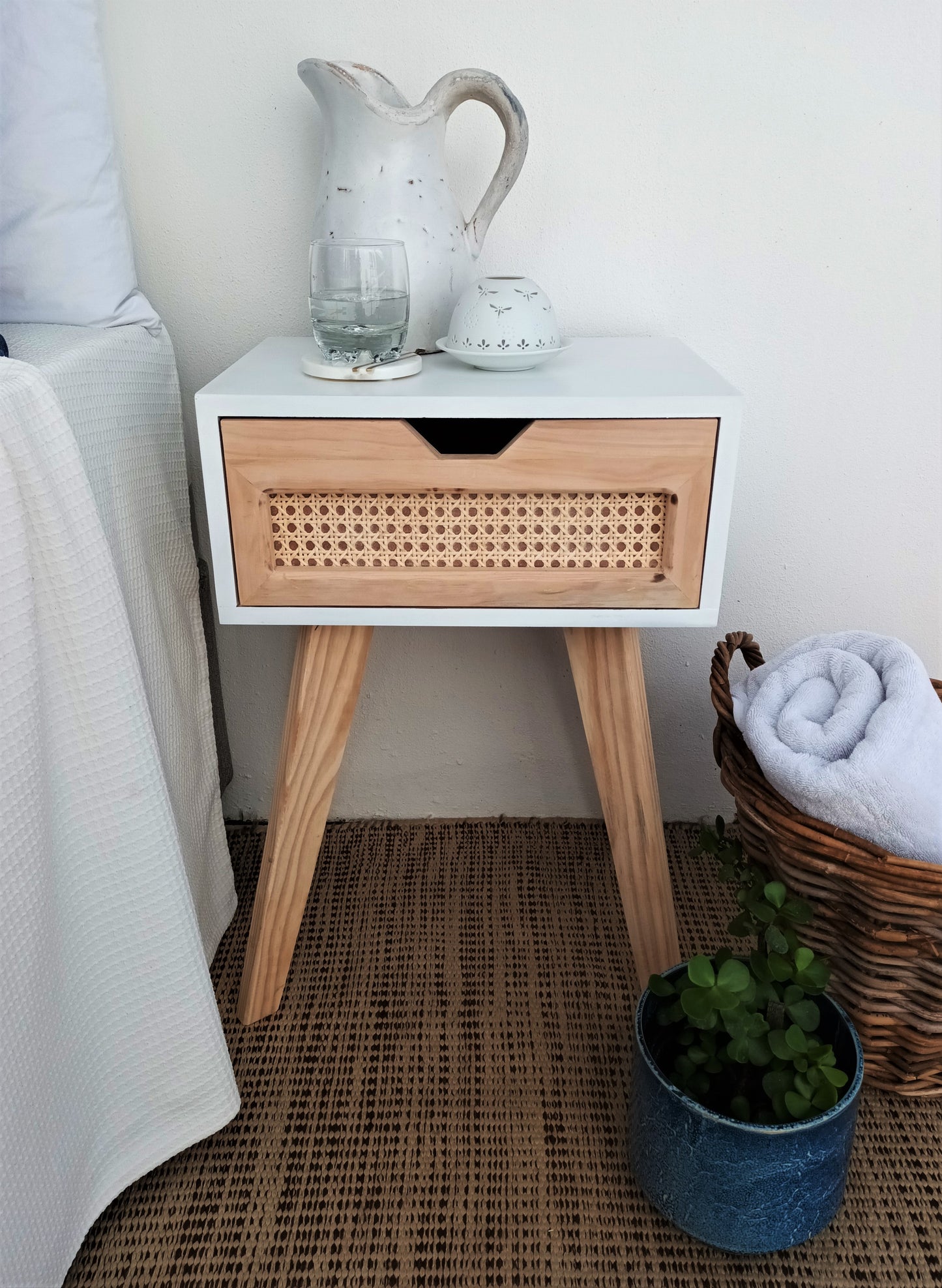 White Rattan Sorento