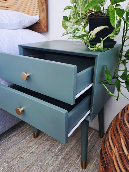 Gold Capped Soft Green Retro Pedestal