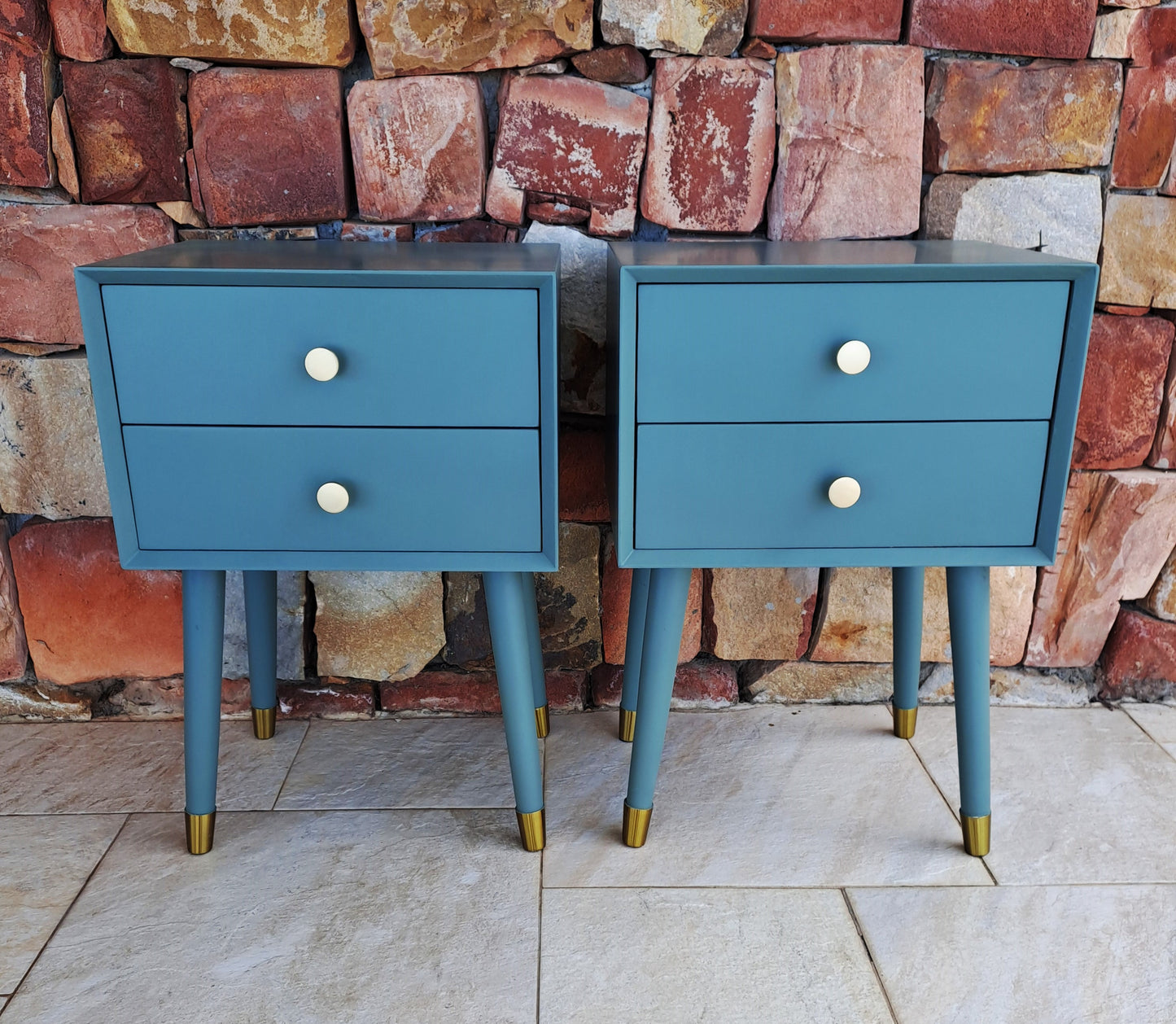 Gold Capped Soft Green Retro Pedestal