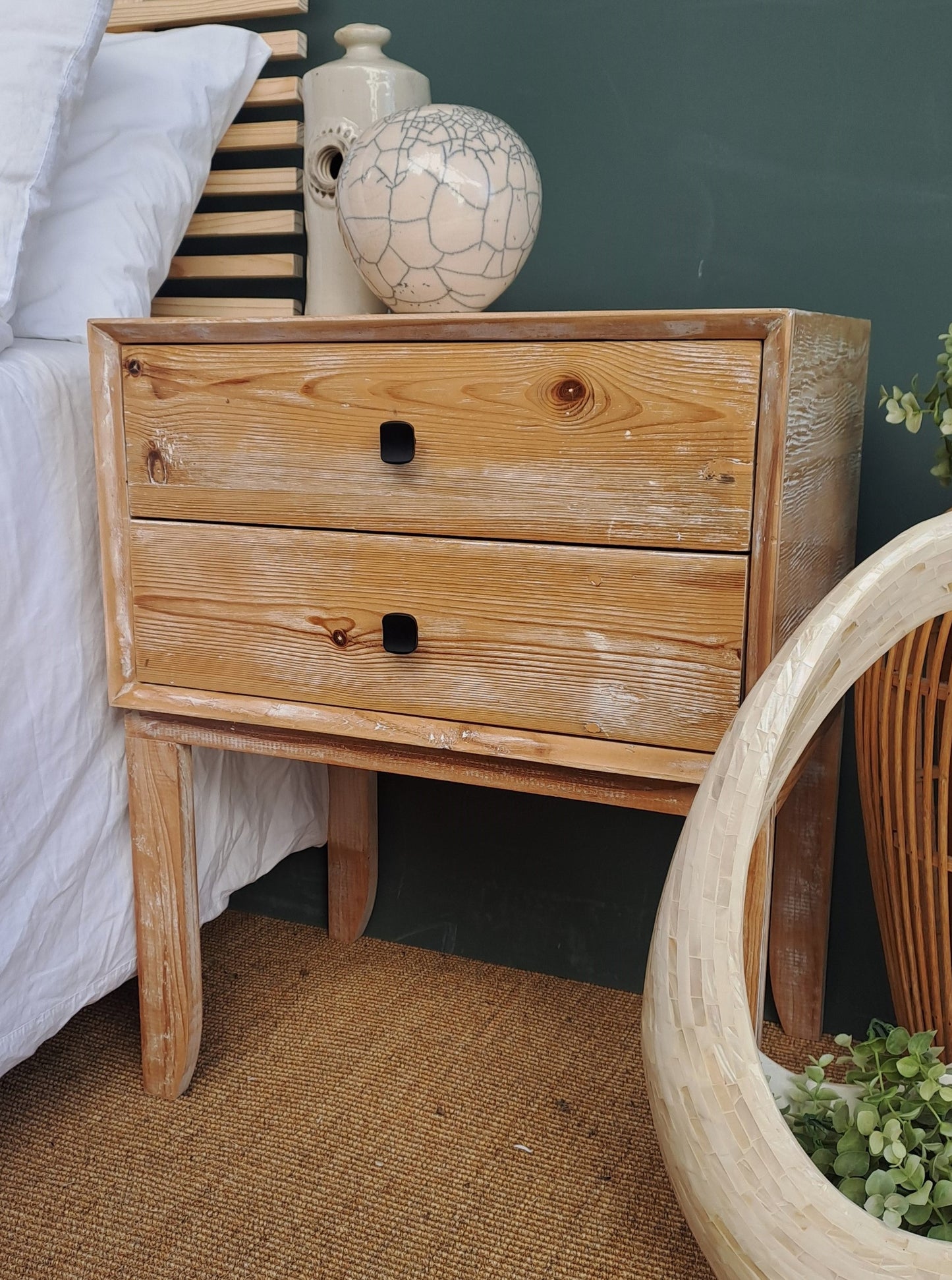 Natural Finish Modena Pedestals