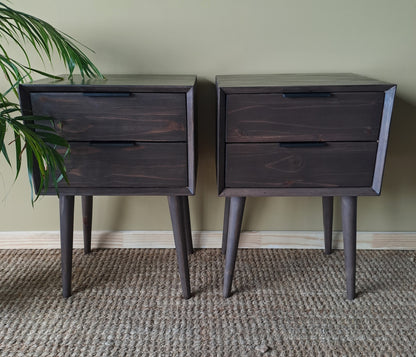 Natural Dark Wood Retro Pedestal