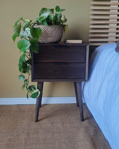 Natural Dark Wood Retro Pedestal