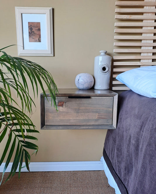 Terra Verde Floating Pedestal