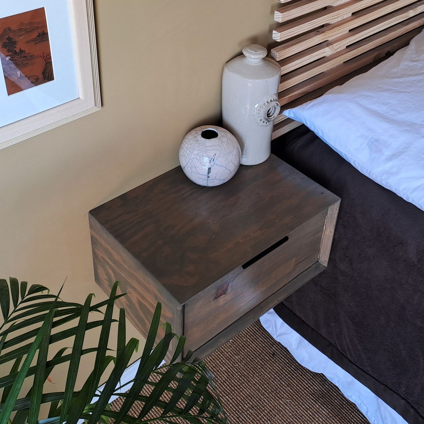 Terra Verde Floating Pedestal
