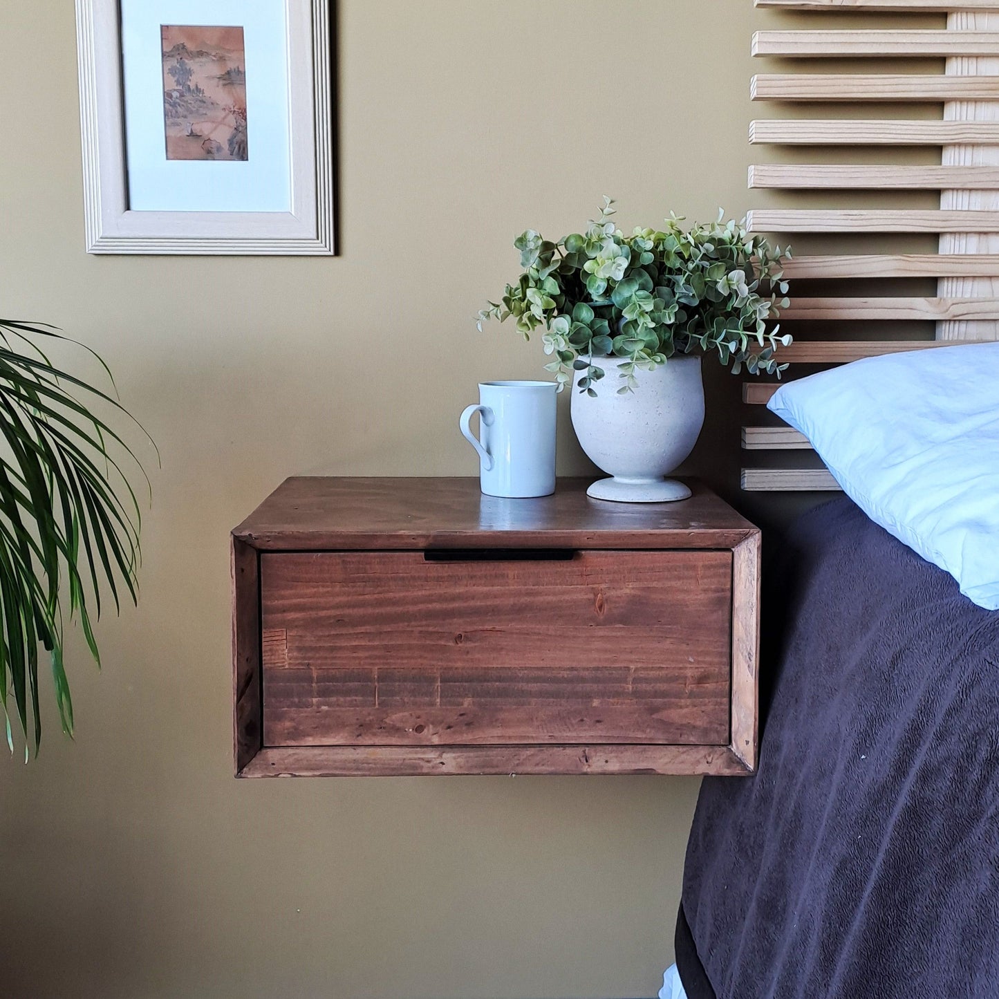 Terra Finish Floating Pedestal