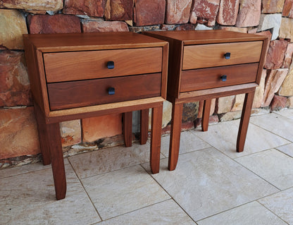 Solid Hardwood Modena Pedestal