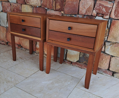Solid Hardwood Modena Pedestal