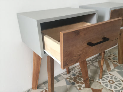 Satin Spray Sorento Pedestal